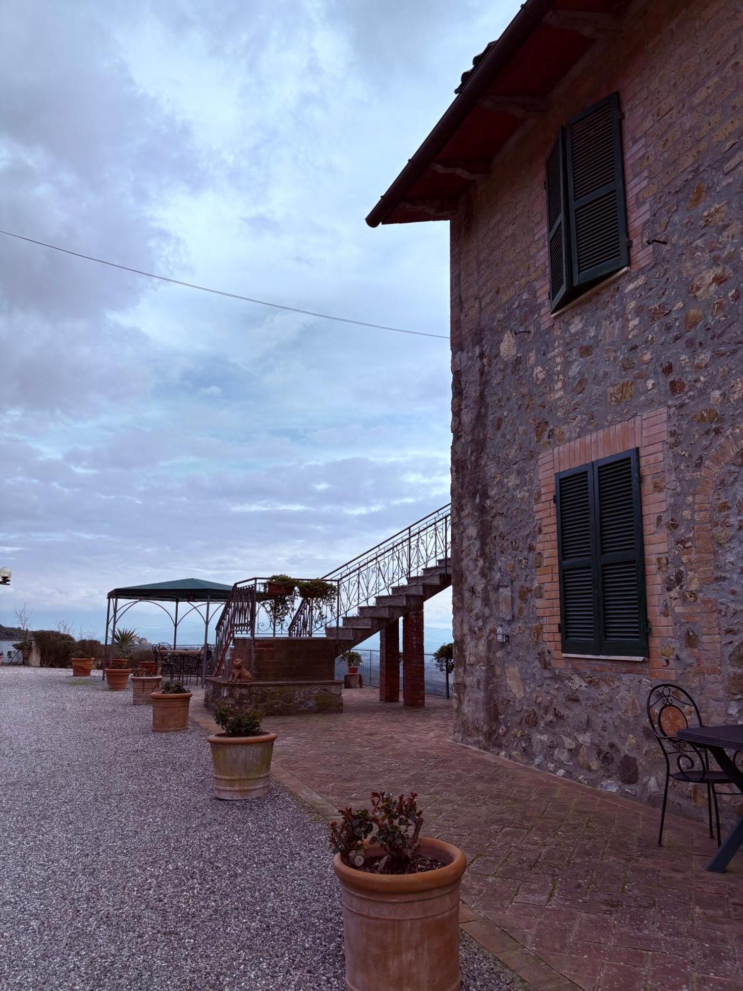 Casa Guaitoli Villa Bagni Di Petriolo Exterior photo